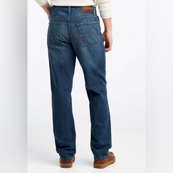 L.L Bean Classic Fit dark washed denim sz 30X34 - Picture 6 of 10